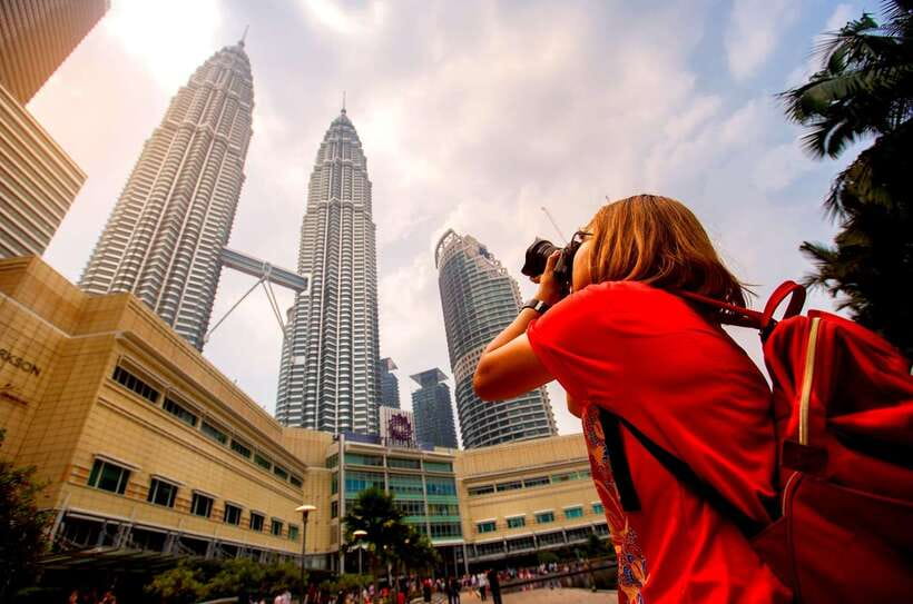 Kuala Lumpur Full-Day Sightseeing Tour with Batu Caves - National Mosque and the city’s Islamic architecture