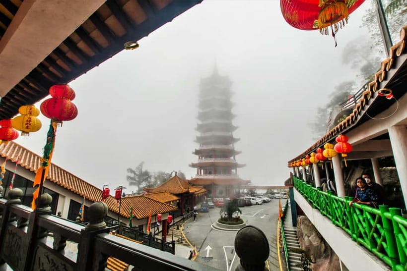 Kuala Lumpur: Genting Highlands Tour with Awana Cable Car - From Kuala Lumpur’s heat to Genting’s cool air