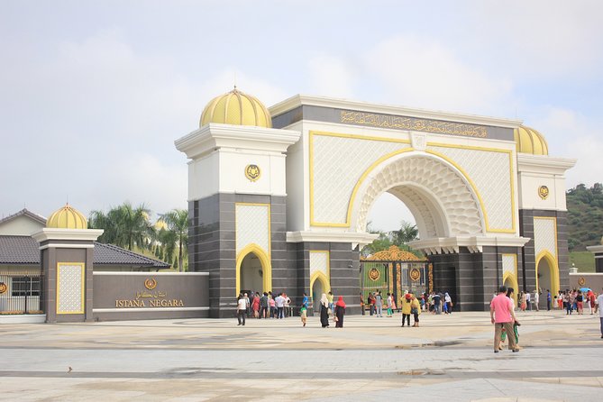 Kuala Lumpur Half Day Guided City Tour (SIC/Shared Tour) - The River of Life and Kuala Lumpur’s changing center