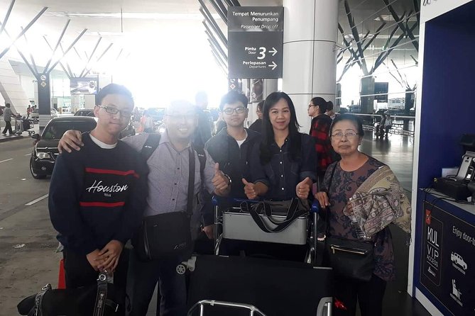 Kuala Lumpur International Airport (KLIA)Transfer - Departing Petaling Jaya for an early flight