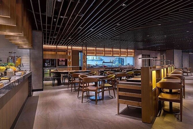 Kuala Lumpur International Airport Plaza Premium Lounge - Showers at KLIA: The Most Useful Extra