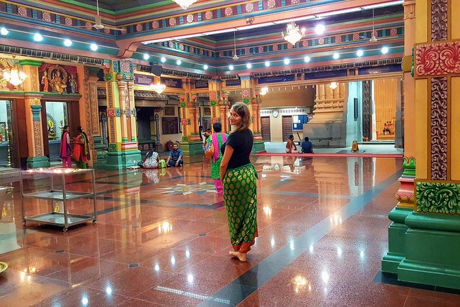 Kuala Lumpur Night Tour - Thean Hou Temple and the city’s religious mix