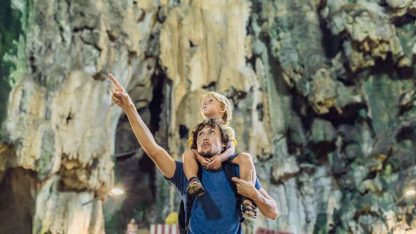 Kuala Lumpur: Private Batu Cave, National Mosque Tour, Lunch - Thean Hou Temple and Kuala Lumpur’s Chinese heritage