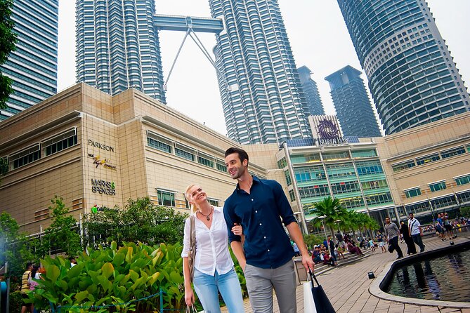 Kuala Lumpur Private Day Tour [8 Hours] [23 Attractions Covered] - Batu Caves and a quick look at local shopping