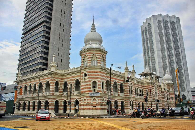 Kuala Lumpur: Private Half-Day City Tour - Beryl’s Chocolate Kingdom and the workshop stop