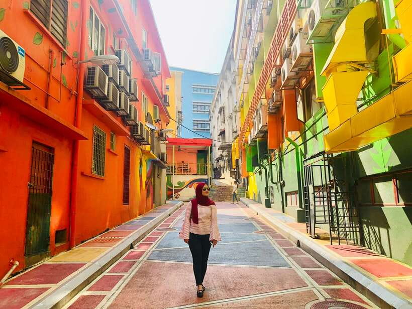 Kuala Lumpur: Private Highlights Instagram Tour - Kwai Chai Hong, the hidden alley