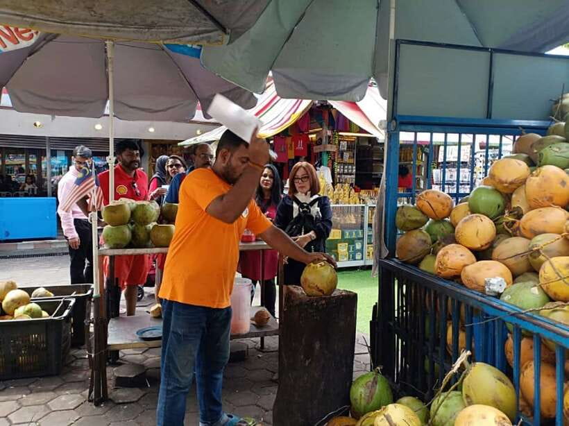 Kuala Lumpur: Private Tour to Genting Highland & Batu Caves - Four hours at Genting Highlands