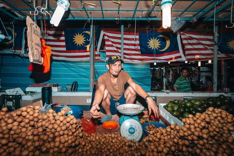 Kuala Lumpur: Sambal Street Food Tour with 15+ Tastings - Key points to know before booking