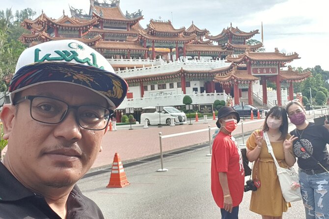 Kuala Lumpur Sightseeing - Pickup from a hotel, airport, or cruise port