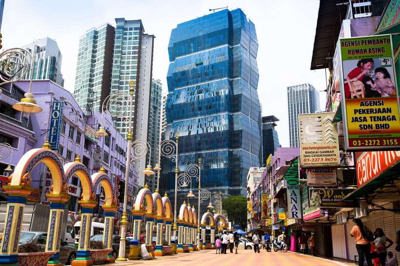 Kuala Lumpur: Street Market Exploration & Shopping Tour - Why this tour works for a first look at Kuala Lumpur