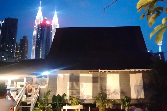 Kuala Lumpur Sunset Evening Cycling Tour - The mosque and the colonial arch