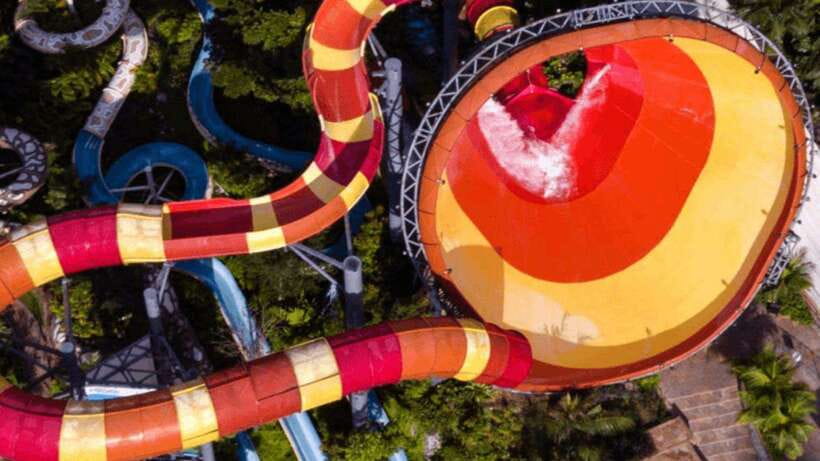 Kuala Lumpur: Sunway Lagoon Theme Park Ticket with Transfer - Nickelodeon Lost Lagoon for younger families