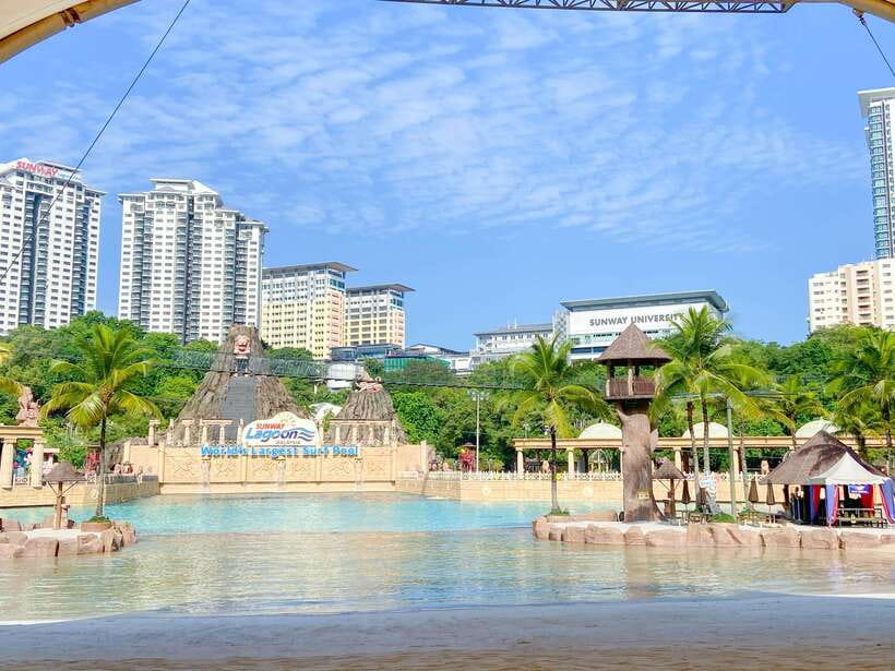 Kuala Lumpur: Sunway Lagoon Ticket & 1-Way Transfer - Getting through the entrance