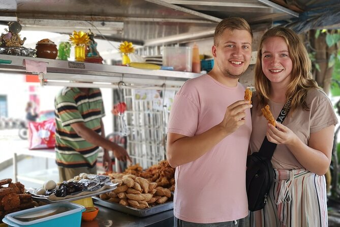 Kuala Lumpur Walk, Eat & See Tour - Central Market adds crafts, art, and local history