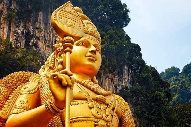Kuala Selangor Fireflies - Batu Caves Temple- Malawati Hill DayTour With Dinner - Melawati Hill and the silver leaf monkeys
