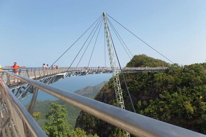 Langkawi Cable Car And Sky Bridge Including Waterfalls - A short look around Oriental Village