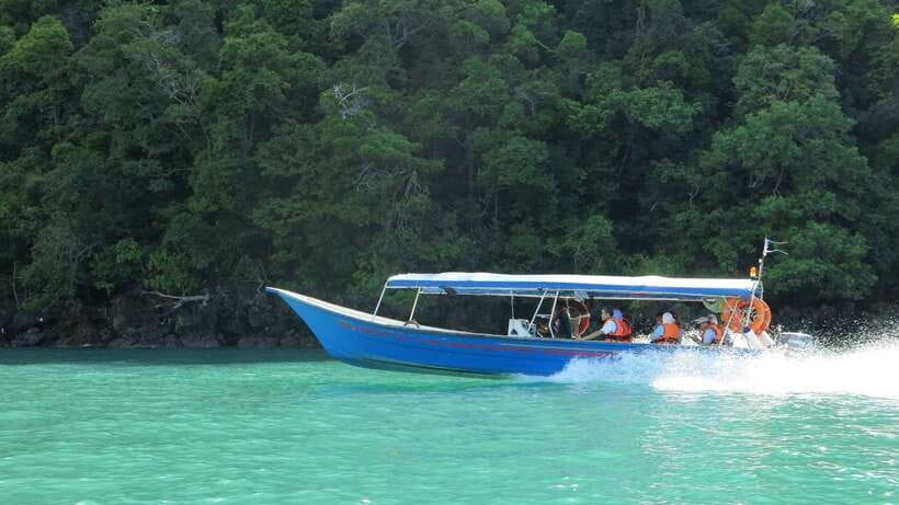 Langkawi: Island Hopping Tour - Morning pickup and the ride to the jetty