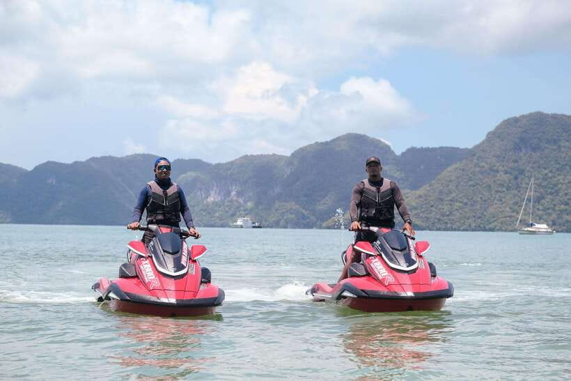 Langkawi: Jet Ski Adventure at Cenang Beach (30/45/60 Min) - Riding one jet ski with two people