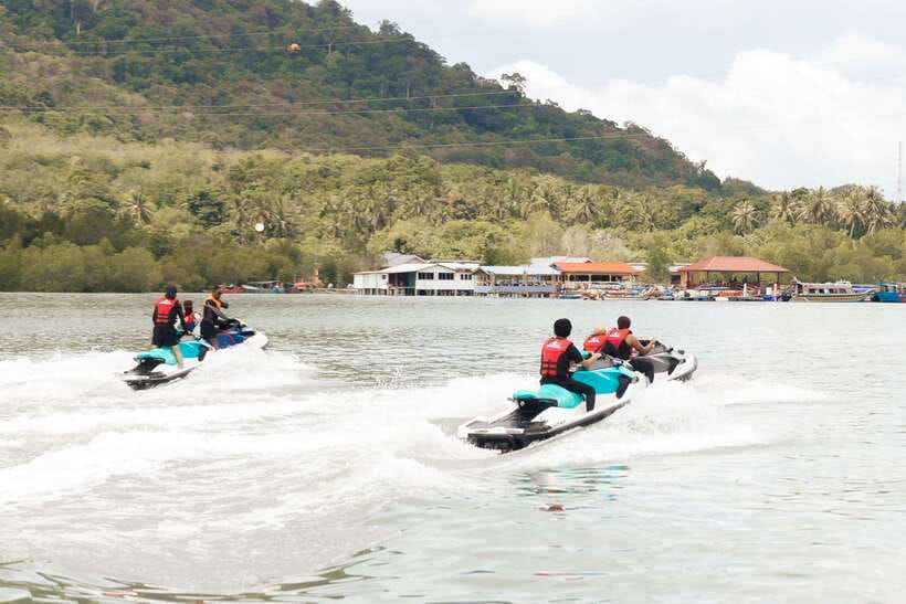 Langkawi: Jet Ski and Parasailing Tour - How the four hours may feel
