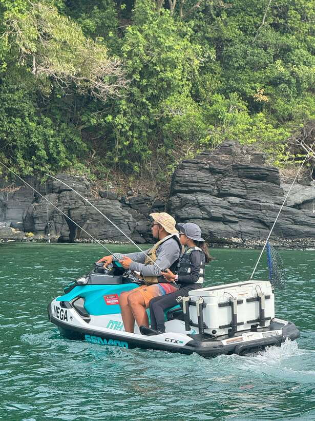 Langkawi: Jet Ski Fishing Tour with Guide - The secluded-island swim stop