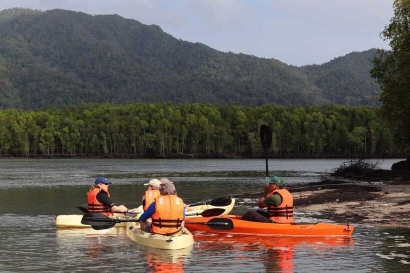 Langkawi: Kayaking Adventure and Swimming - Cooling off at Jemuruk Island