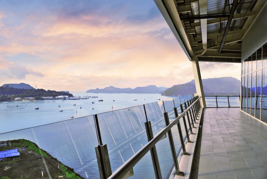 Langkawi: Maha Tower Langkawi Admission Ticket - The Transparent Skywalk for Brave Feet
