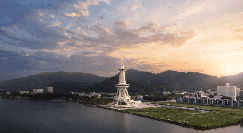 Langkawi: Maha Tower Langkawi Admission Ticket - Taking in the 360-Degree View