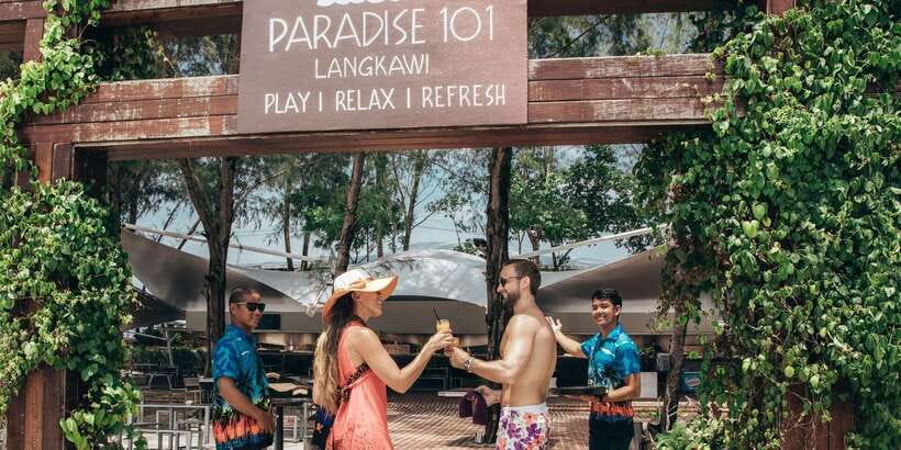 Langkawi: Paradise 101 Access with Paradise Package - Lunch, drinks, and the food budget