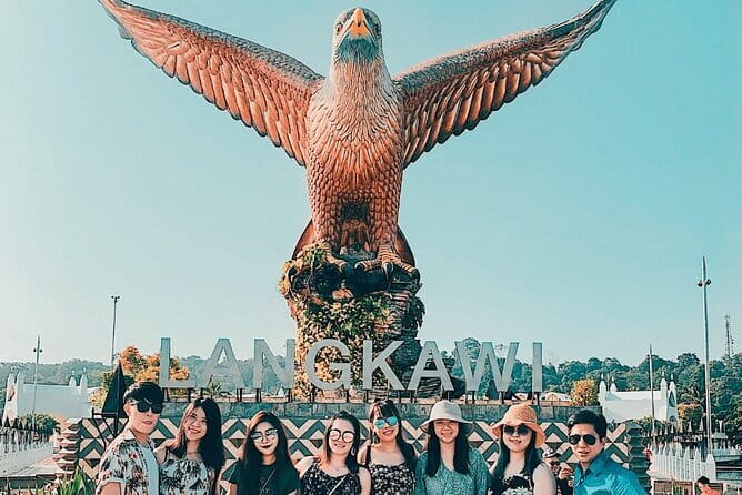 Langkawi Sightseeing Tour Including Cable Car And Sky Bridge - Walking across the 125-meter Sky Bridge
