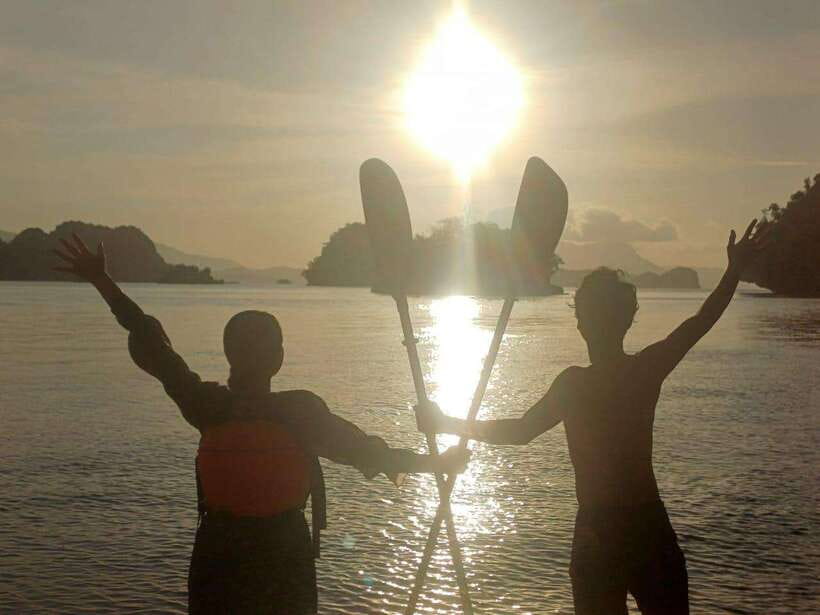 Langkawi: Sunset Kayaking Tour - The 20:00 return and the food question