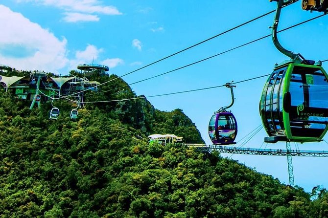 Langkawi Tour with SkyBridgewalk,Langkawi Cable Car,Oriental Village pass - Why the SkyCab makes this half-day tour worthwhile