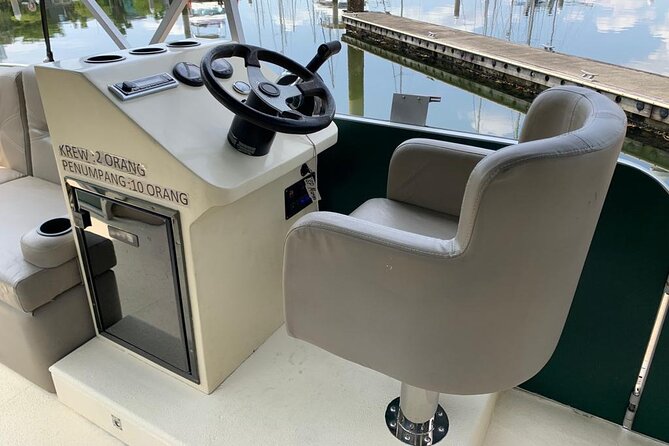 Magical Brooklyn Cruise at Puteri Harbour - What Your $22 Covers