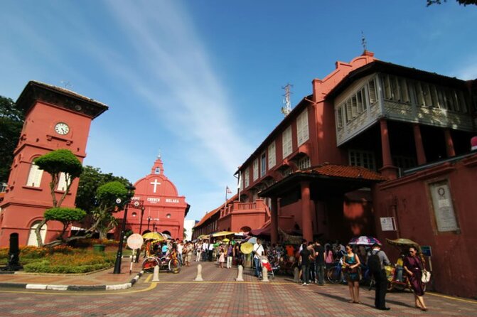 Malacca Day Tour - Dutch Square and the red Stadhuys