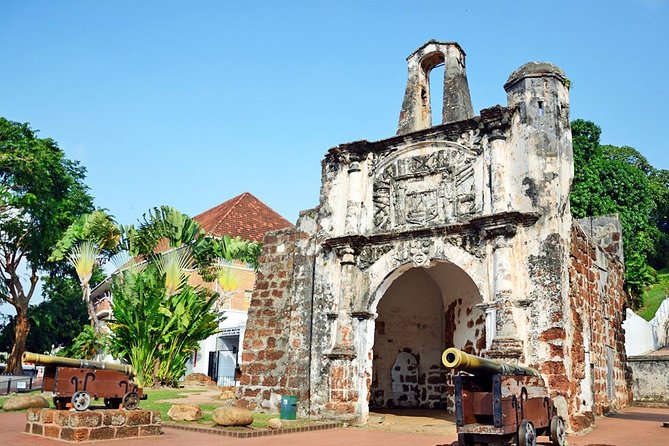 Malacca Day Trip From Kuala Lumpur - Mini Malaysia offers context before the old city