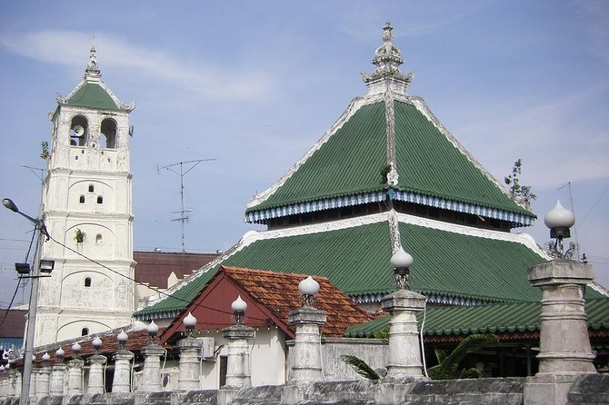 Malacca Day Trip From Kuala Lumpur - The churches around Dutch Square