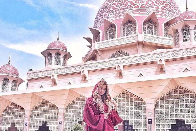 Malacca Instagram Tour: Most Famous Spots (Private & All-Inclusive) - Cheng Hoon Teng Temple Brings Chinese Tradition Into the Day