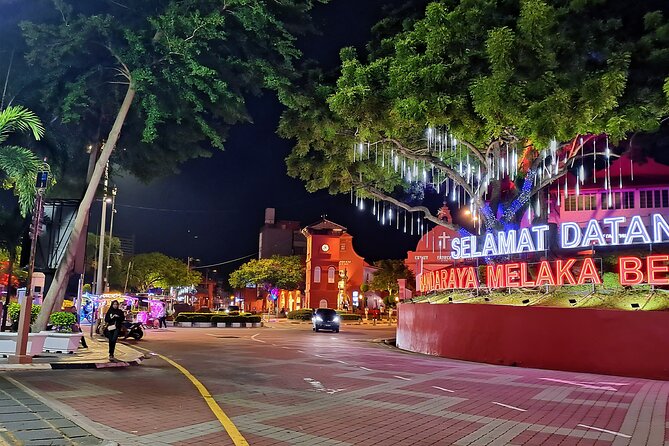 Malacca Night Tour with River Cruise & Trishaw Ride from KL (SIC) - Dutch Square, Christ Church, and the 1901 fountain