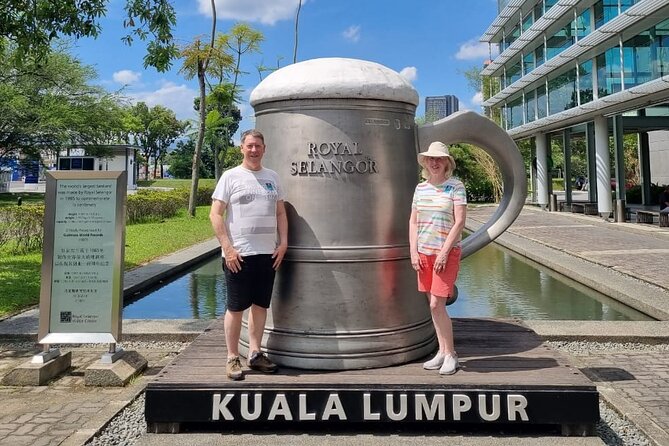 MALAYSIAN CULTURE, TRADITION and NATURE TOUR (All in One Day) - Chinatown and Kuala Lumpur’s Chinese roots