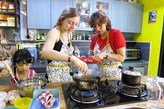 Market Visit & Private Hands-on Cooking Class at Daun Senja - Choose the menu that fits your appetite