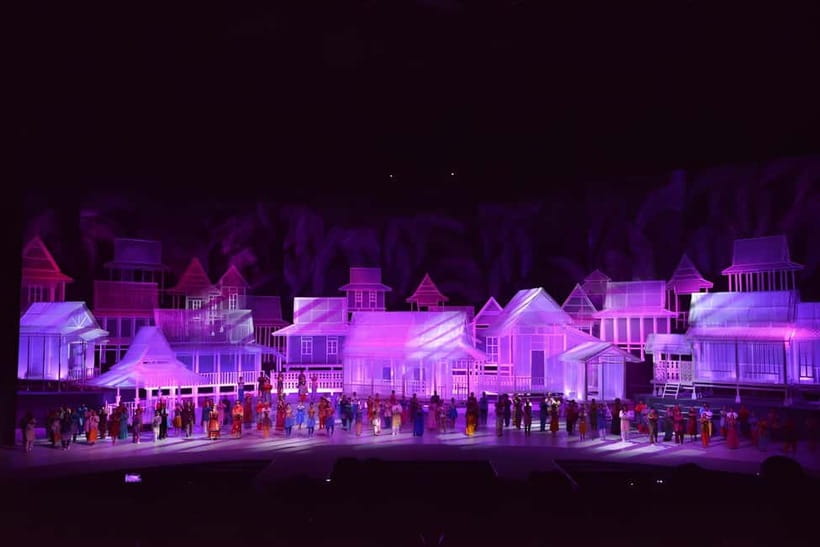 Melaka: Encore Melaka 70 mins Live Performance Ticket - Who will enjoy Encore Melaka most?
