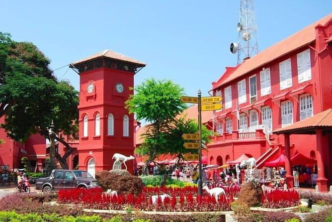 Melaka Full-Day Trip From Kuala Lumpur - Christ Church and Red Square