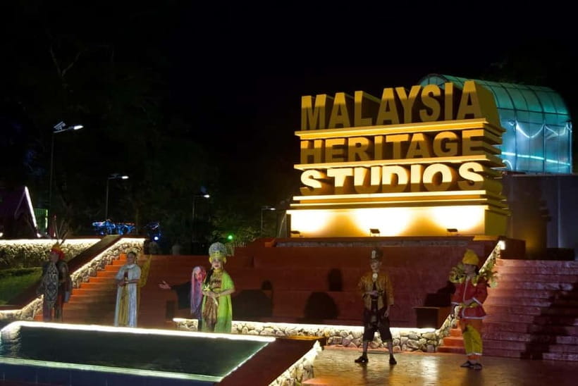 Melaka: Malaysia Heritage Studios Entry Ticket - Replica Houses That Make Regional Culture Clear