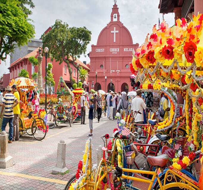 Melaka: Private Full-Day City Tour - Three faiths in a few streets