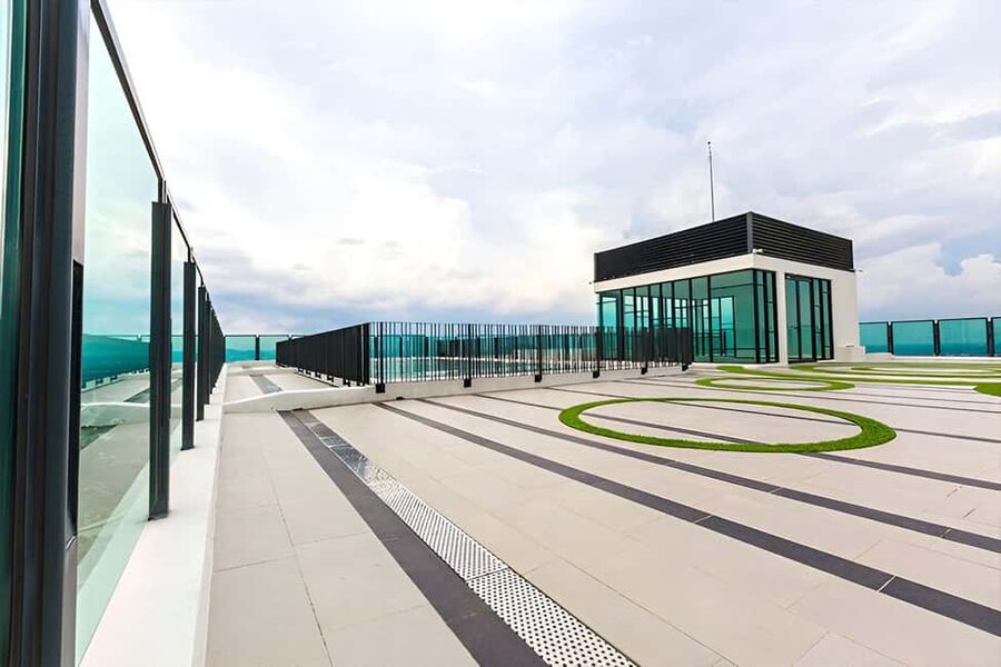 Melaka: The Shore Sky Tower Admission Ticket - Six telescopes for a closer look