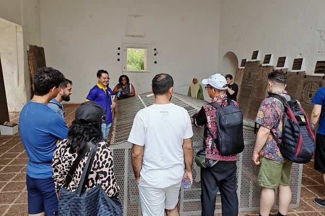 Melaka UNESCO City Guided Walking Tour - Tip Based - Malay royal life at the Sultanate Palace