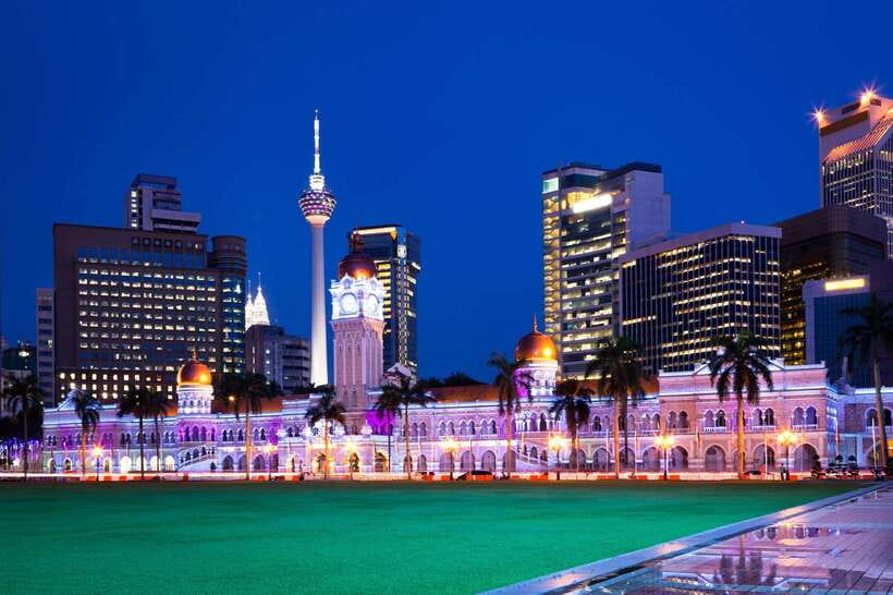 Night Tour of Petronas Twin Towers, Kuala Lumpur - Starting from your Kuala Lumpur hotel