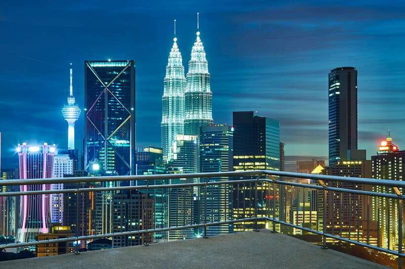 Night Tour of Petronas Twin Towers, Kuala Lumpur - Going up the Petronas Twin Towers