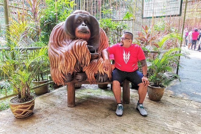 Orang Utan Island and Perak Tong Cave Temple Day Tour from Kuala Lumpur - Perak Tong Cave Temple and its golden Buddha