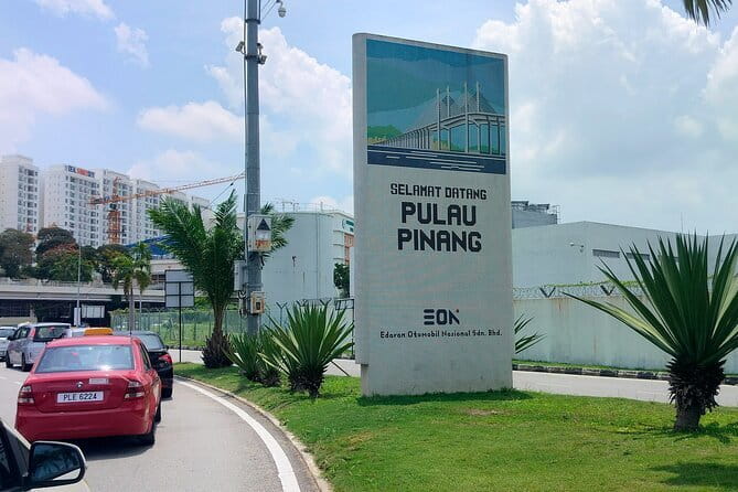 Penang Airport Transfer - The 30 to 45 minute ride to George Town