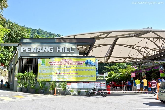 Penang City & Temple Tour with Penang Hill(Fast Lane)& Kek Lok Si - Wat Chayamangkalaram and its reclining Buddha
